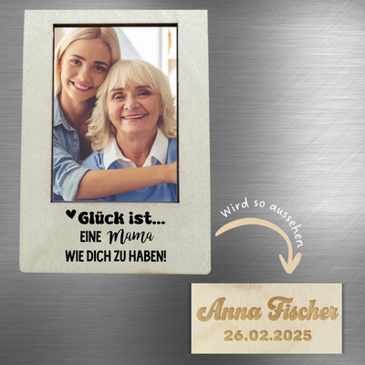 magnet mockup with metal bg transparent